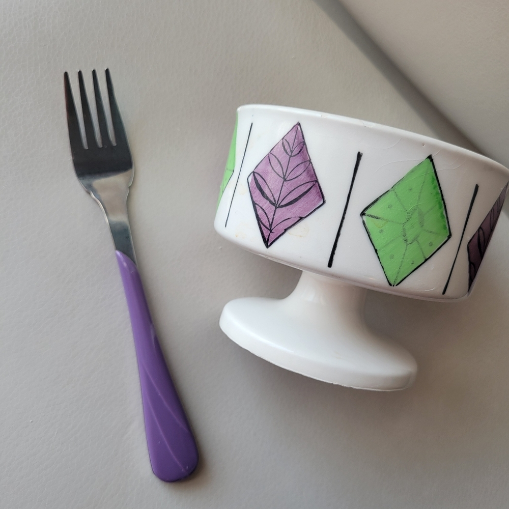 Fiesta Lilac Small Fork ~ Retired Color & Item ~ GUC ~ Fiestaware ~ Post-86